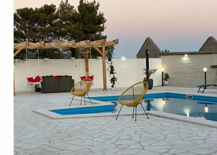 Unique V With Pool 빌라