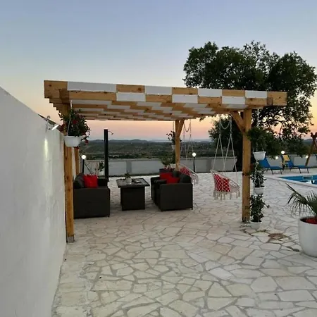 Unique V With Pool * Benkovac